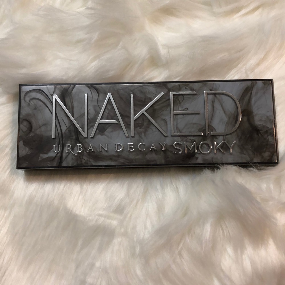 Urban decay Naked Smokey palette